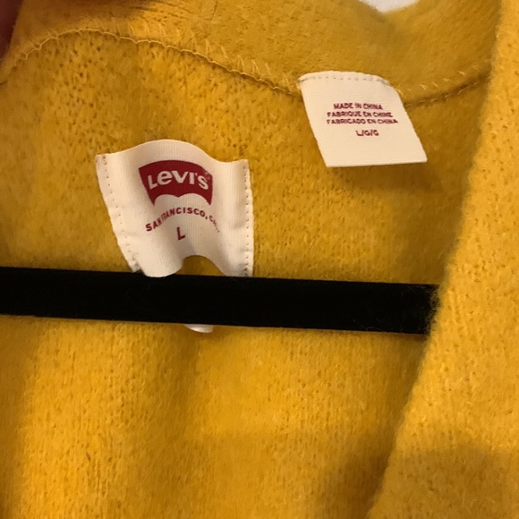 Levi’s yellow wool cardigan - Picture 2 of 6